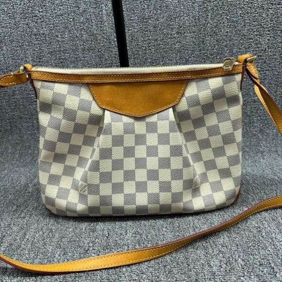 Louis Vuitton Siracusa PM Damier Azur Cross Body 799-071325 - Picture 3 of 16